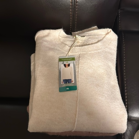 Legendary Outfitters Ladies' Cozy Knit Sweater Cream Oatmeal Crewneck Sweaterer - Picture 5 of 9